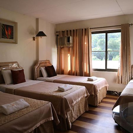 Splash Mountain Resort Hotel Лос-Баньос Екстер'єр фото